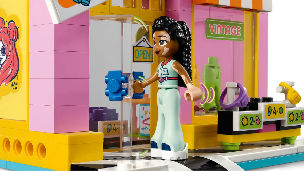 Lego Friends Vintage Fashion Store 42614