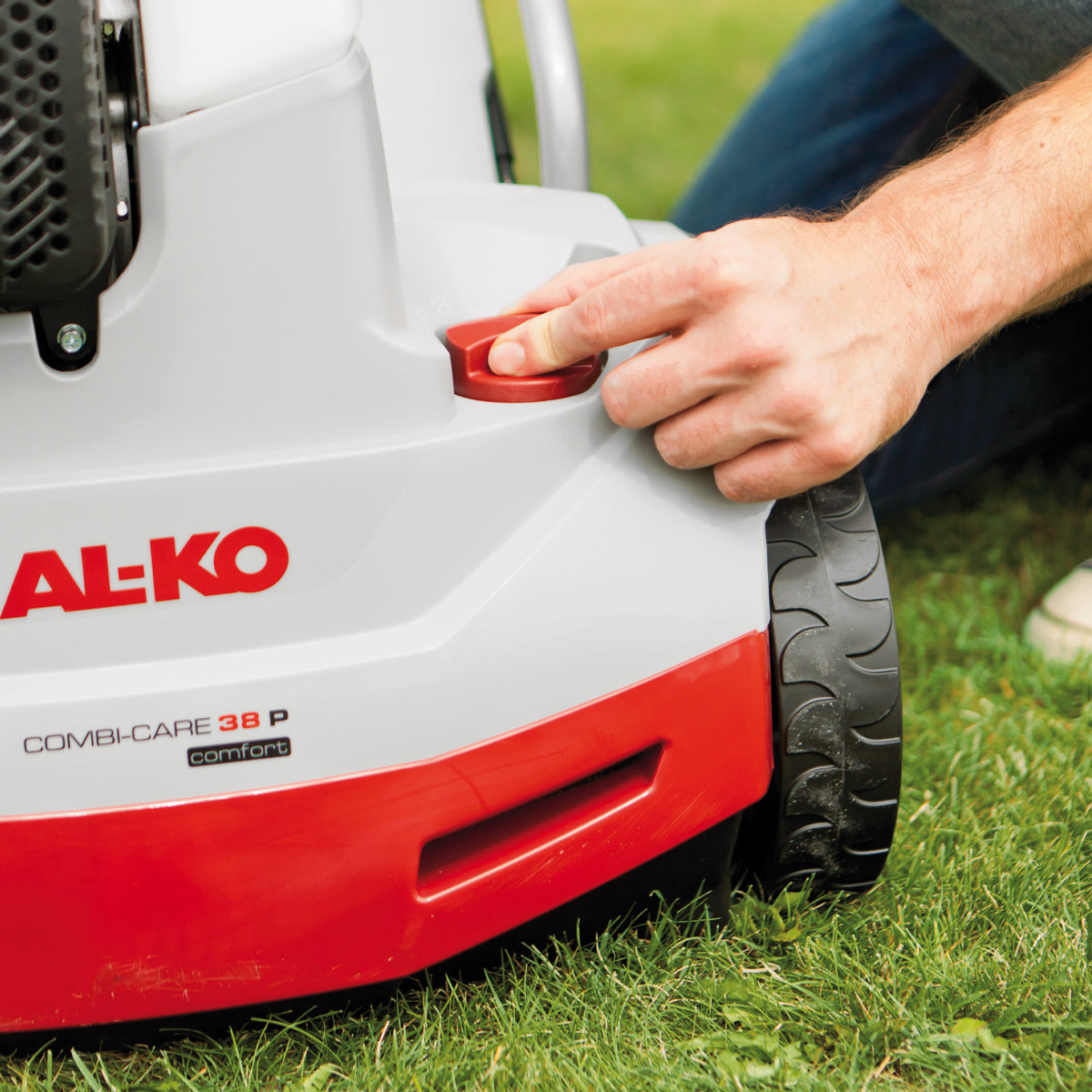 AL-KO 38 P Combi Care Petrol Scarifier