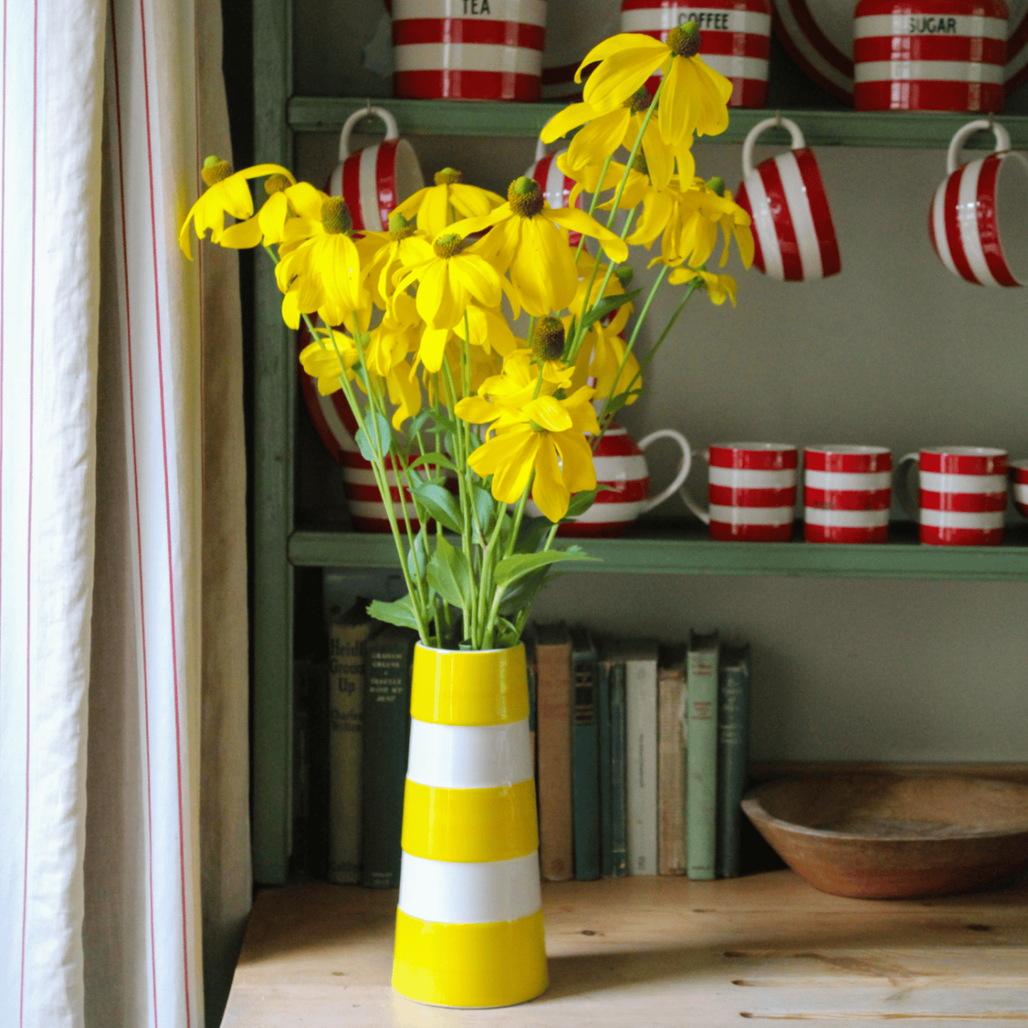 Cornishware Tall Lighthouse Vase