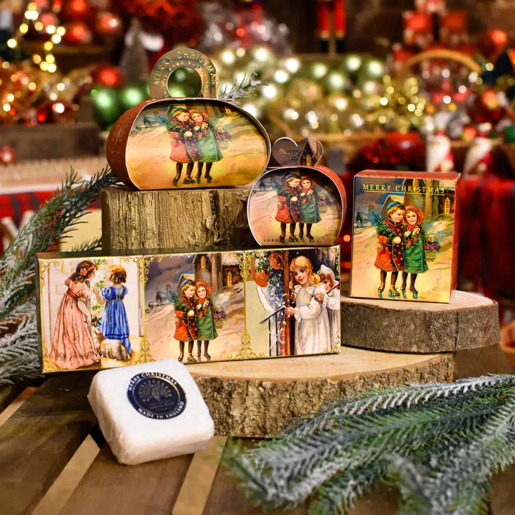 English Soap Company Soy Wax Candles 170ml A White Christmas Candle