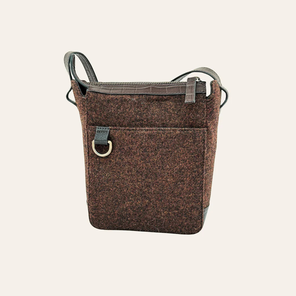 Barkworth Reeve Hackthorn Leather Crossbody Bag