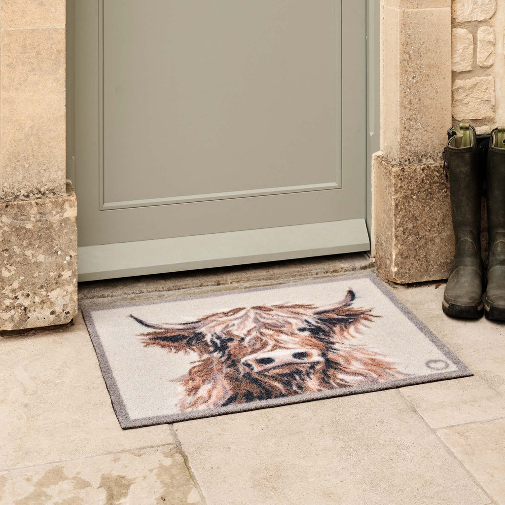Hug Rug Heritage Highland Cow Outdoor Doormat