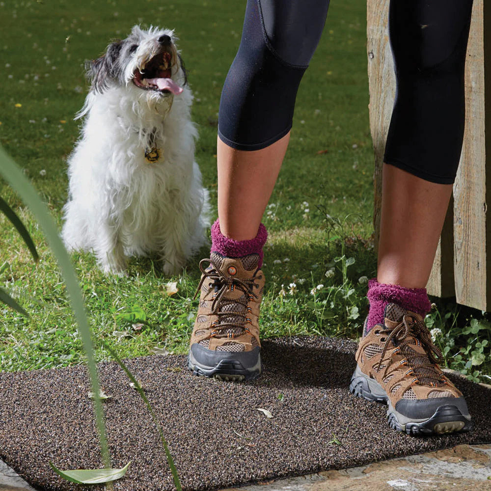 Hug Rug Outdoor Door Mat Coffee 50x70cm