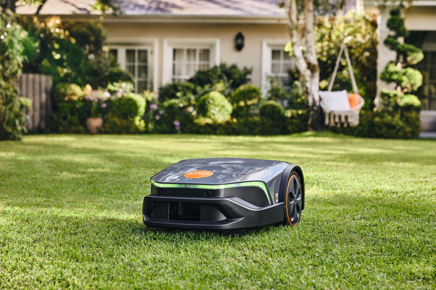 STIHL iMOW 5 EVO Robotic Lawn Mower