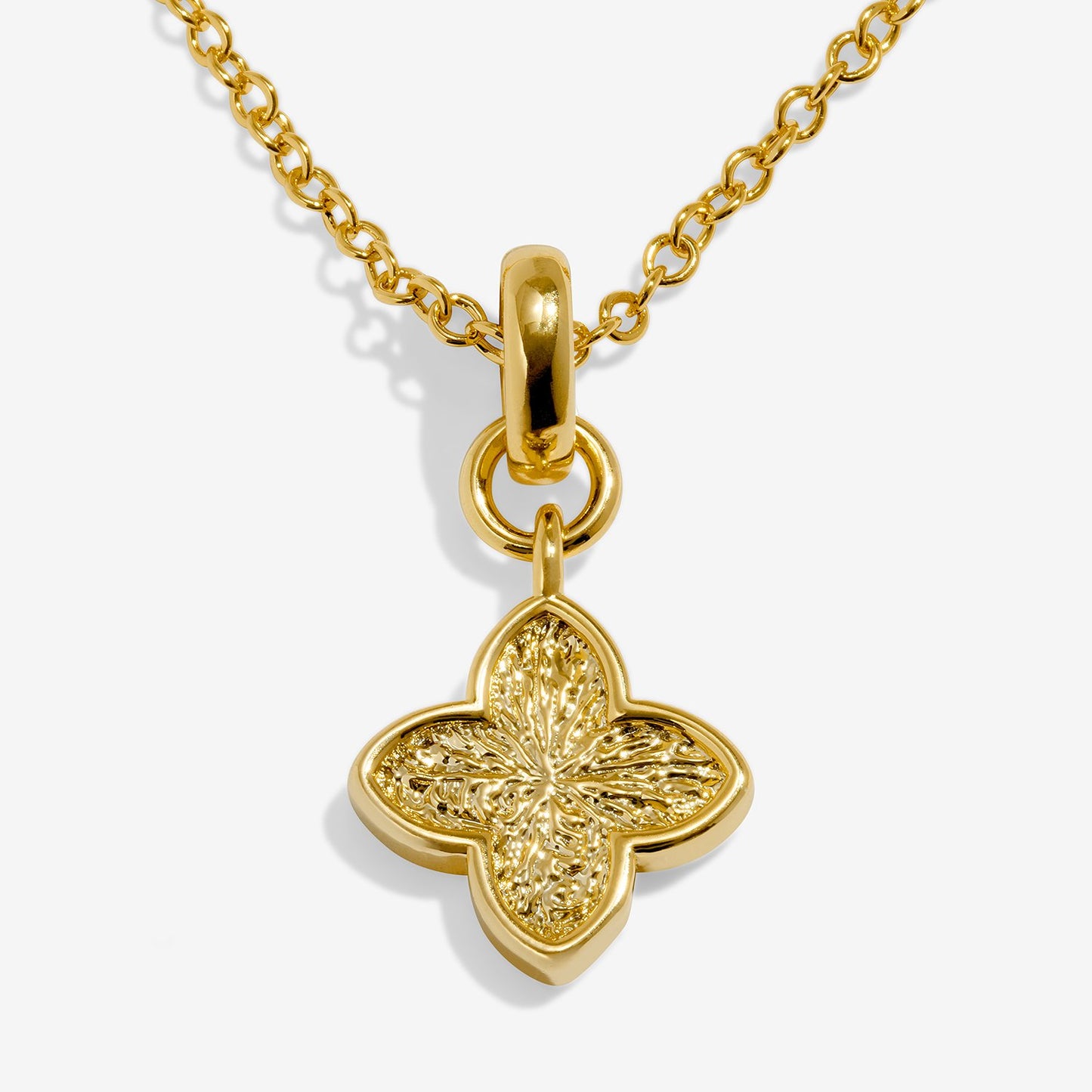 Joma Jewellery Signature Clover Collection Textured Bracelet In Gold Plating