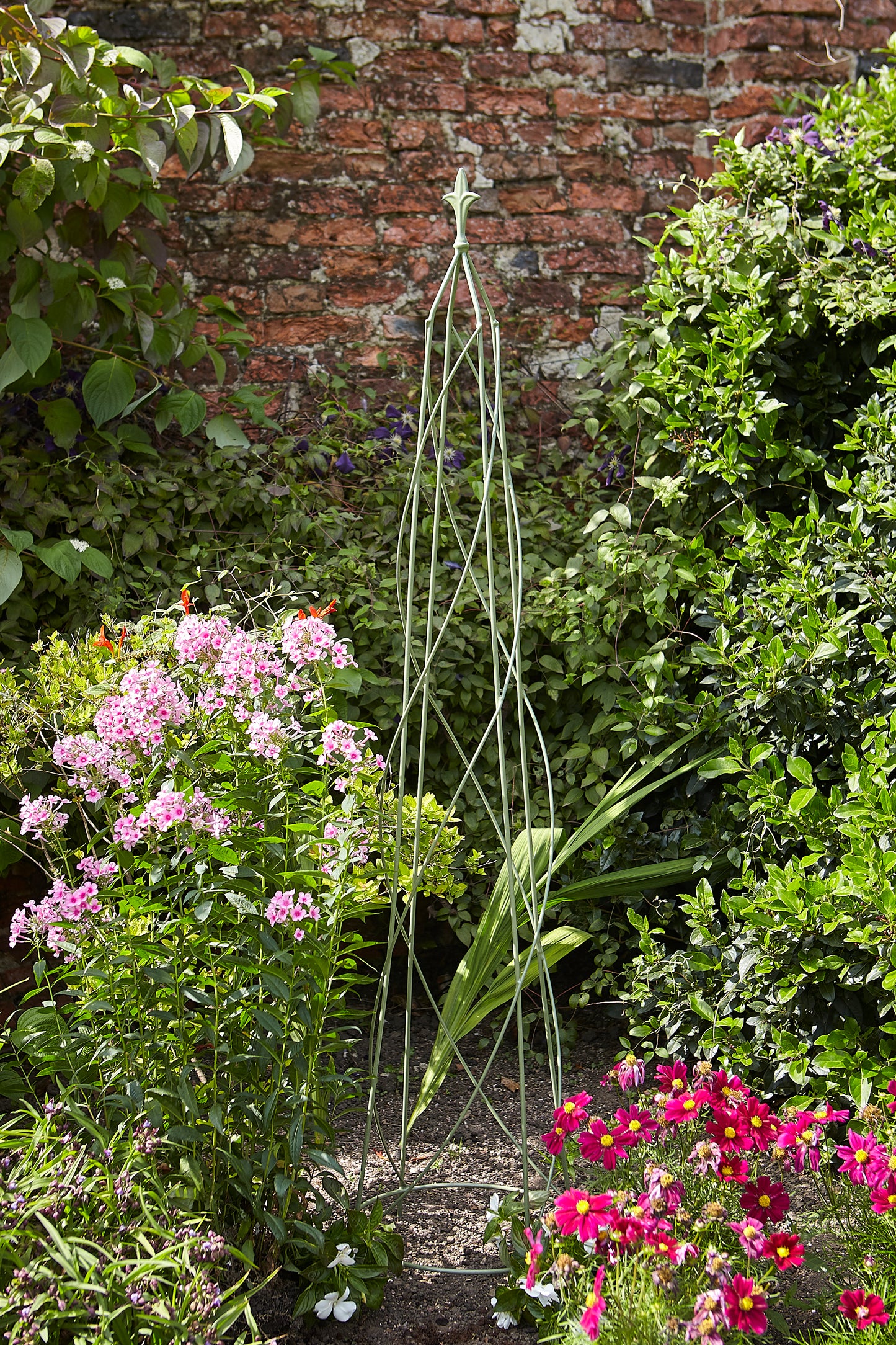 Tom Chambers Large Nostell Obelisk Sage