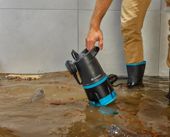 Gardena - 2 in 1 Clear/Dirty Water Submersible Pump