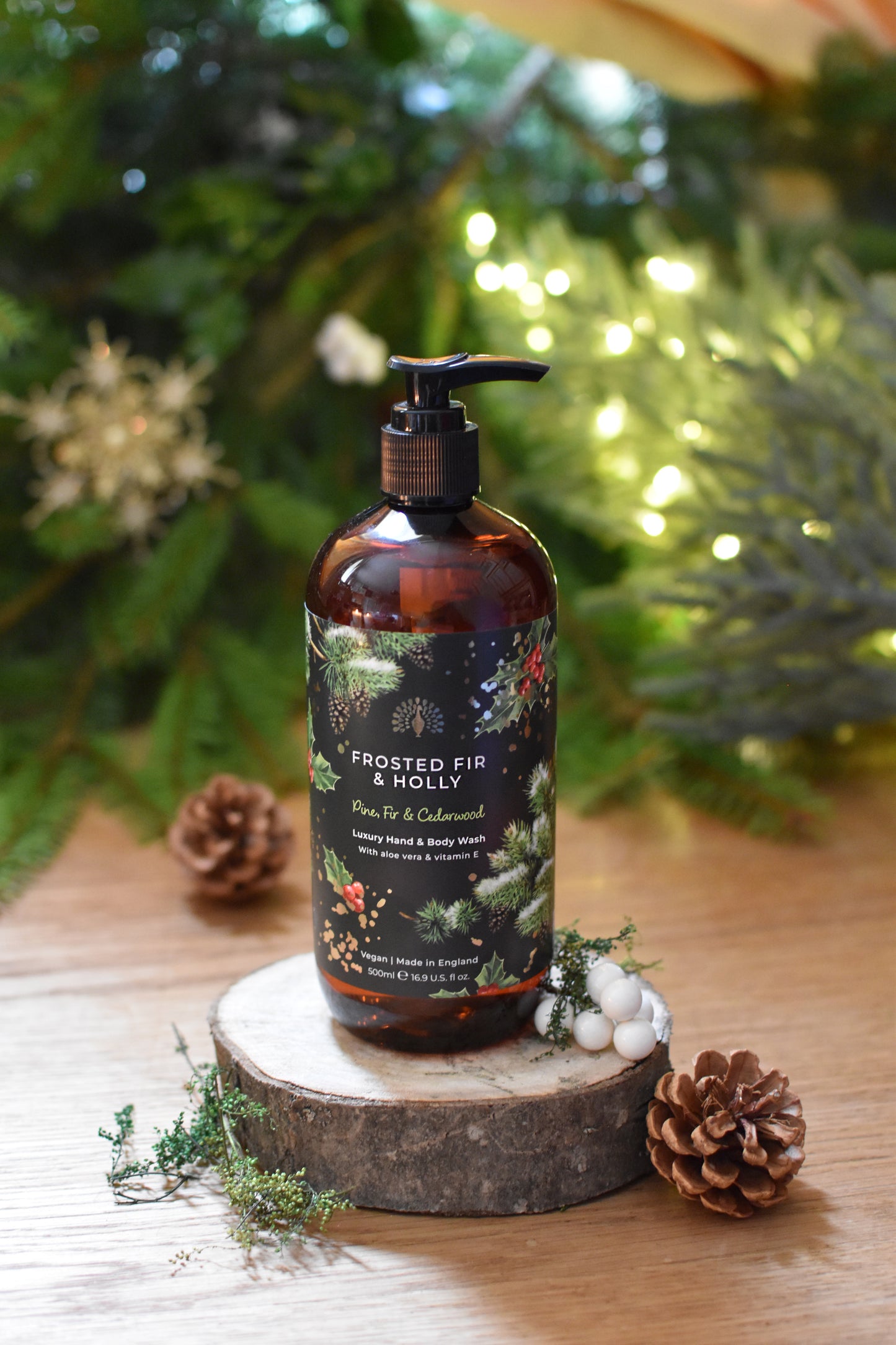 English Soap Company Christmas Tidings Frosted Fir & Holly Hand Wash