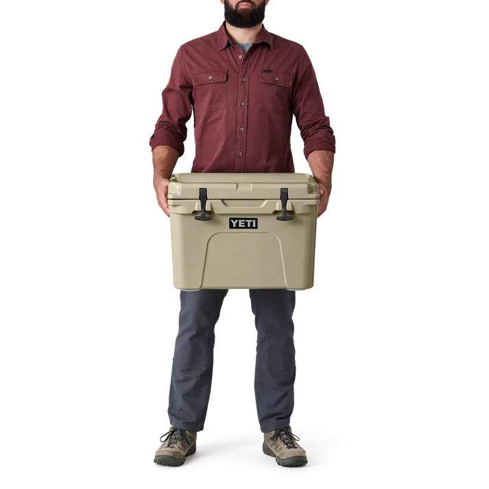 YETI Tundra 35 Cool Box - Olive