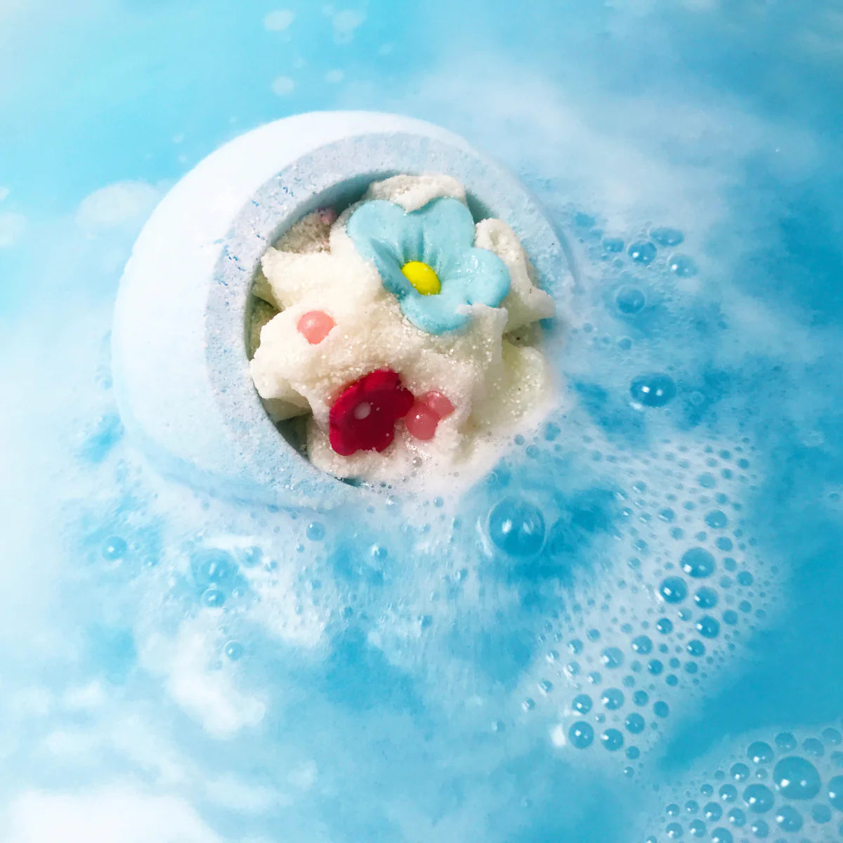 Bomb Cosmetics Cotton Flower Bath Blaster