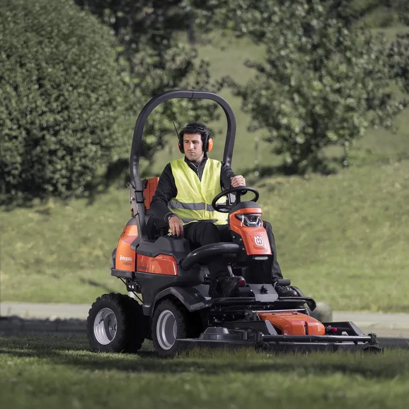 Husqvarna P 524X EFI Ride-On Mower