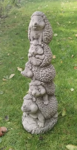 Hellostone Hedgehog Totem Garden Ornament