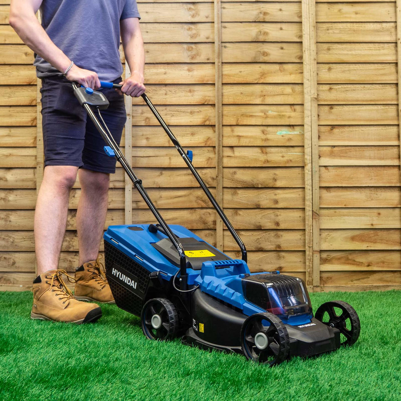 Hyundai HY2193 Cordless Lawnmower