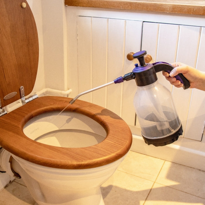 Defenders Heavy Duty Pressure Sprayer & Lance 1.5L