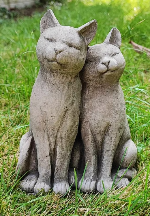 Hellostone Kitties Garden Ornament