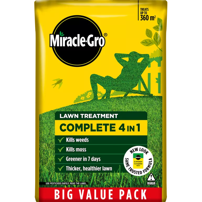 Miracle-Gro Evergreen Complete 4-in-1 12.6 kg Bag (360m²)