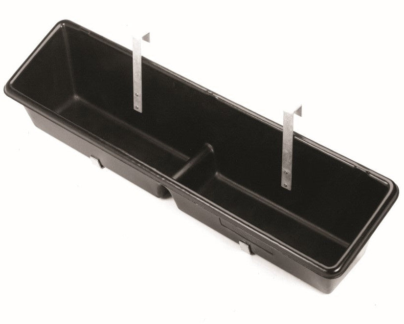 Paxton LF4 1.5-metre hanging livestock feed trough with galvanised steel brackets for gate or rail mounting.
