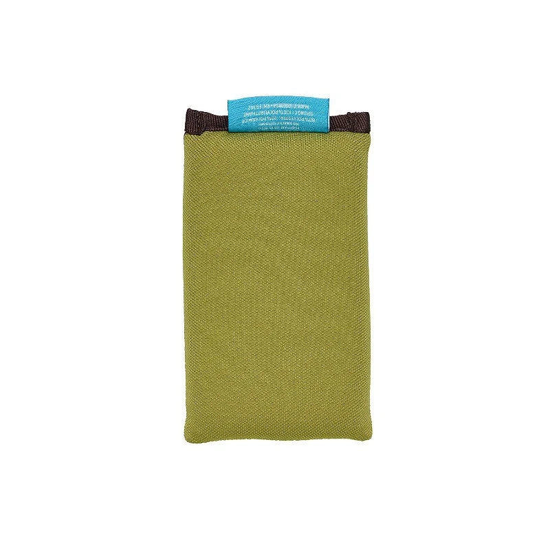 E-Cloth Auto Windscreen Haze Eraser Pad shown alongside its packaging.
