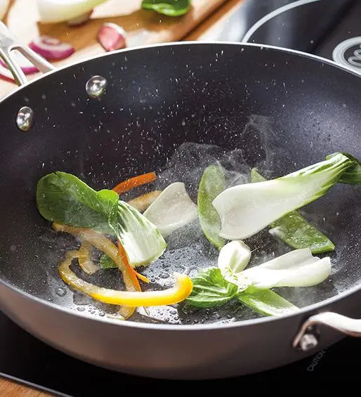 Stellar Hard Anodised Non-Stick Wok with Lid 30cm
