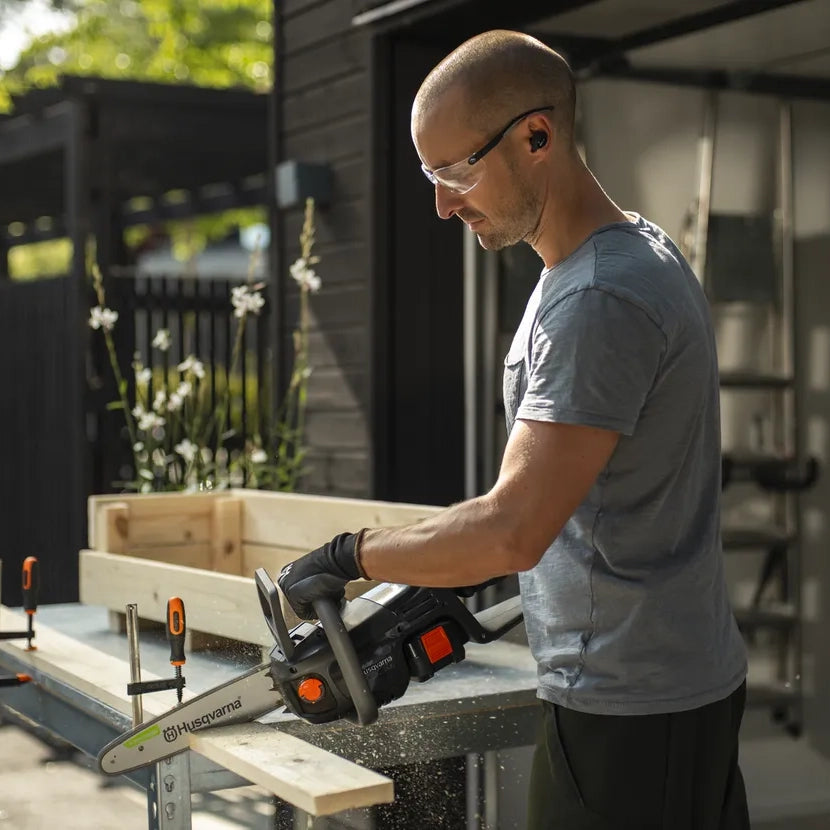 Husqvarna Aspire C15X-P4A Cordless Chainsaw