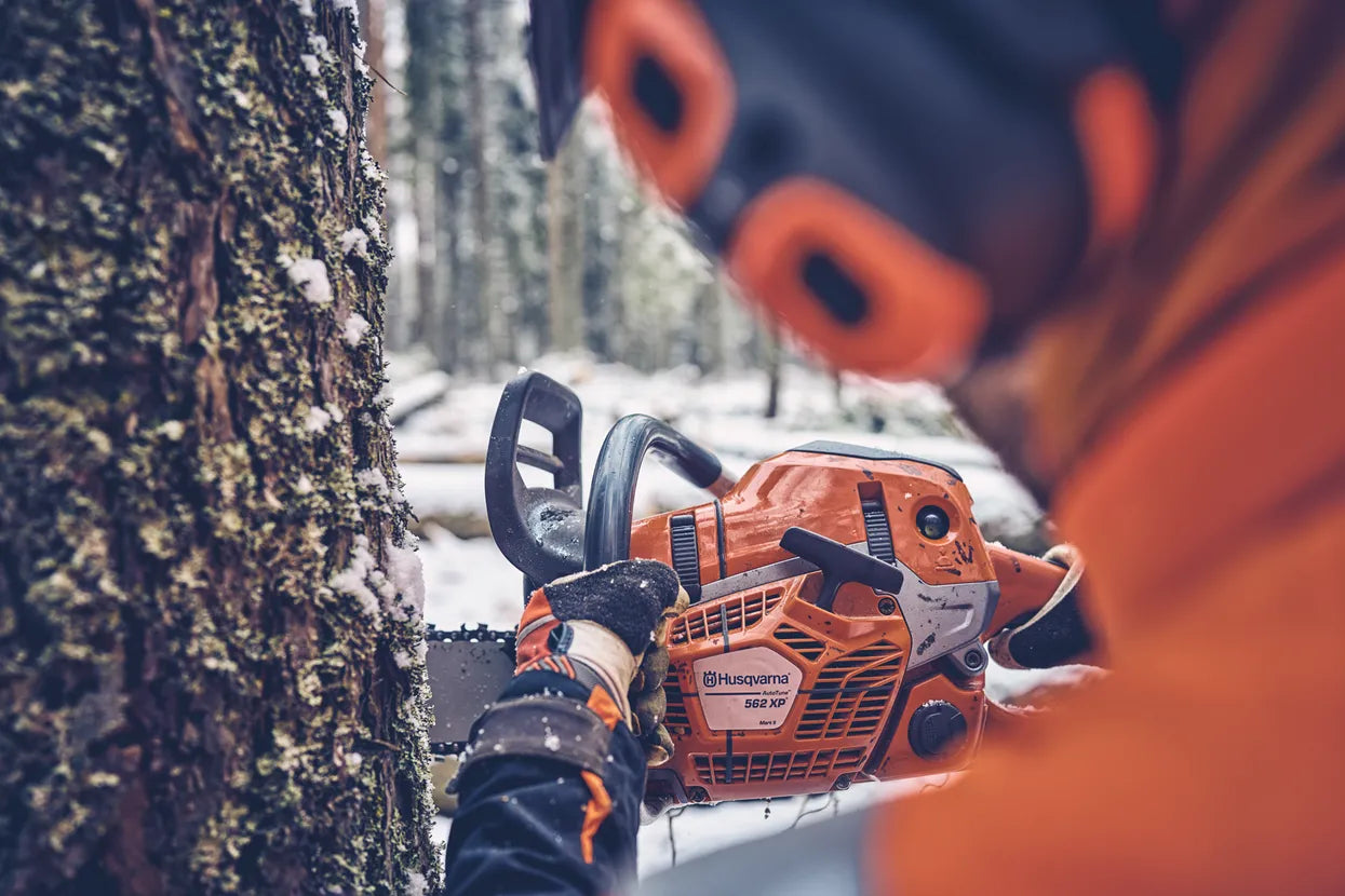 Husqvarna 562 XP Mark II Professional Chainsaw