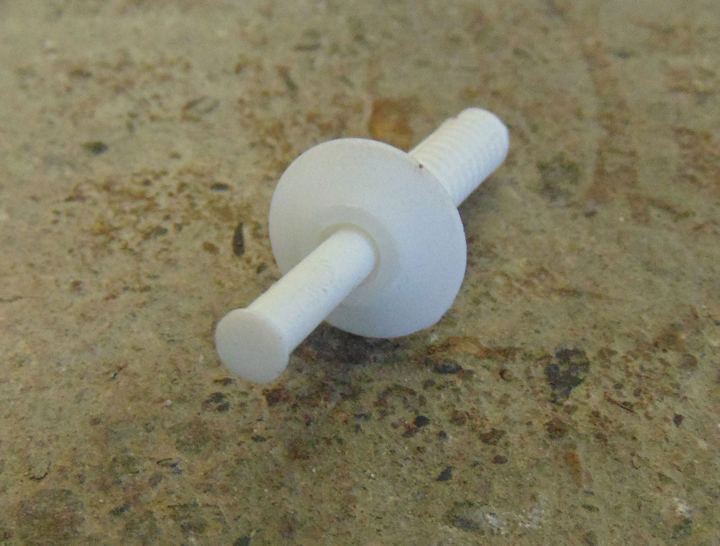 Oadby White Cladding Rivet 25mm