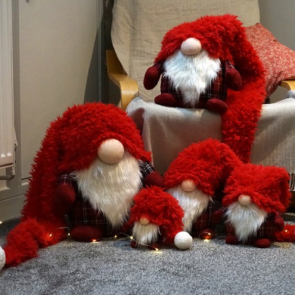 Three Kings Super Furry Winter Wilbert - Red