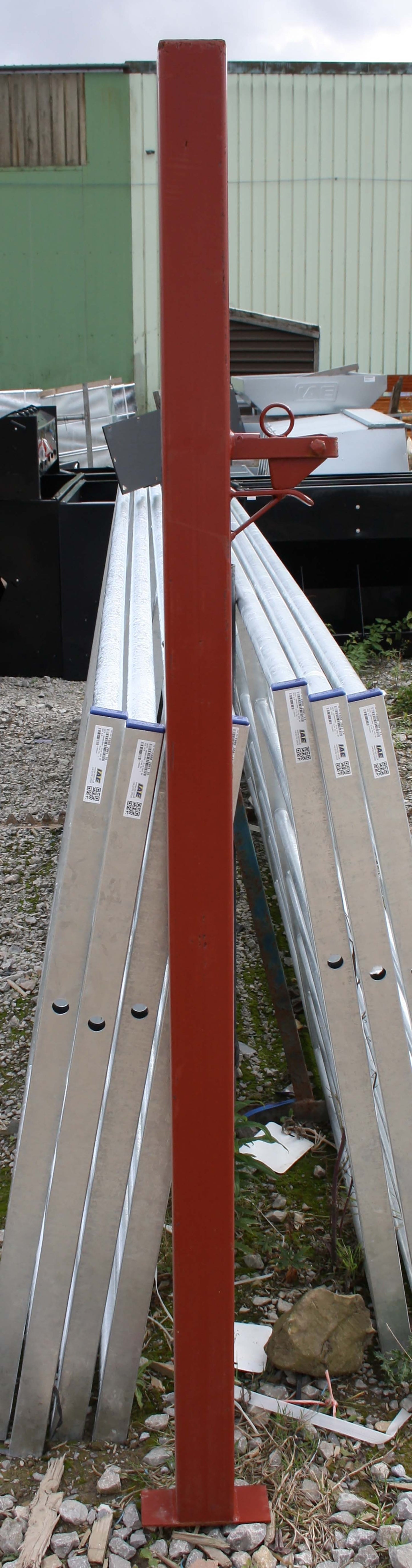 Square Clashing Post Red Oxide 4”