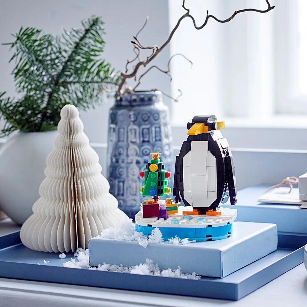 Lego Christmas Penguin 40498