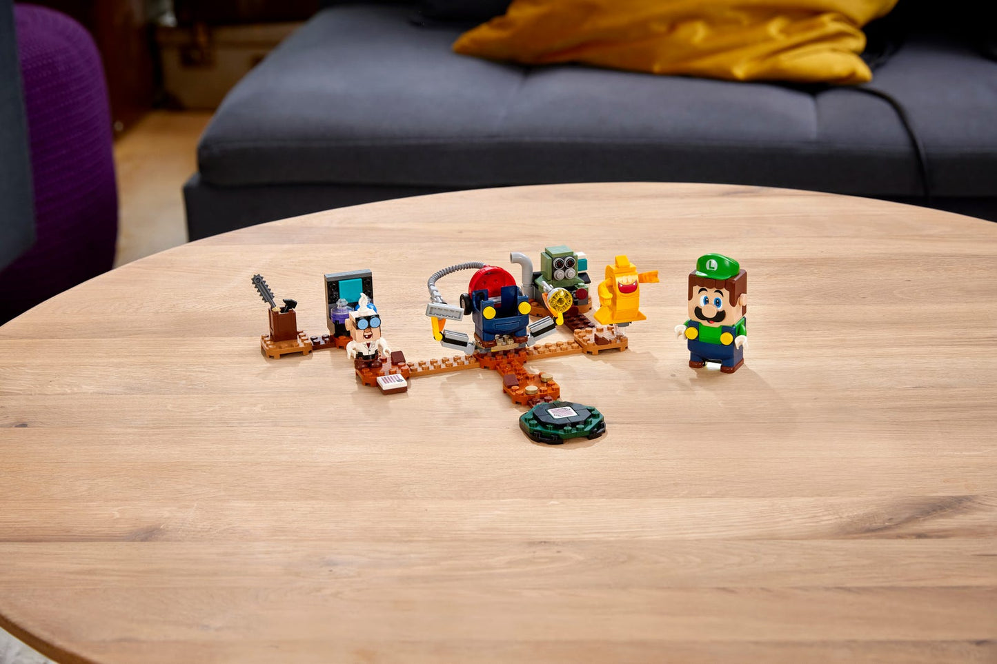 LEGO Super Mario Luigi’s Mansion Lab and Poltergust Expansion Set