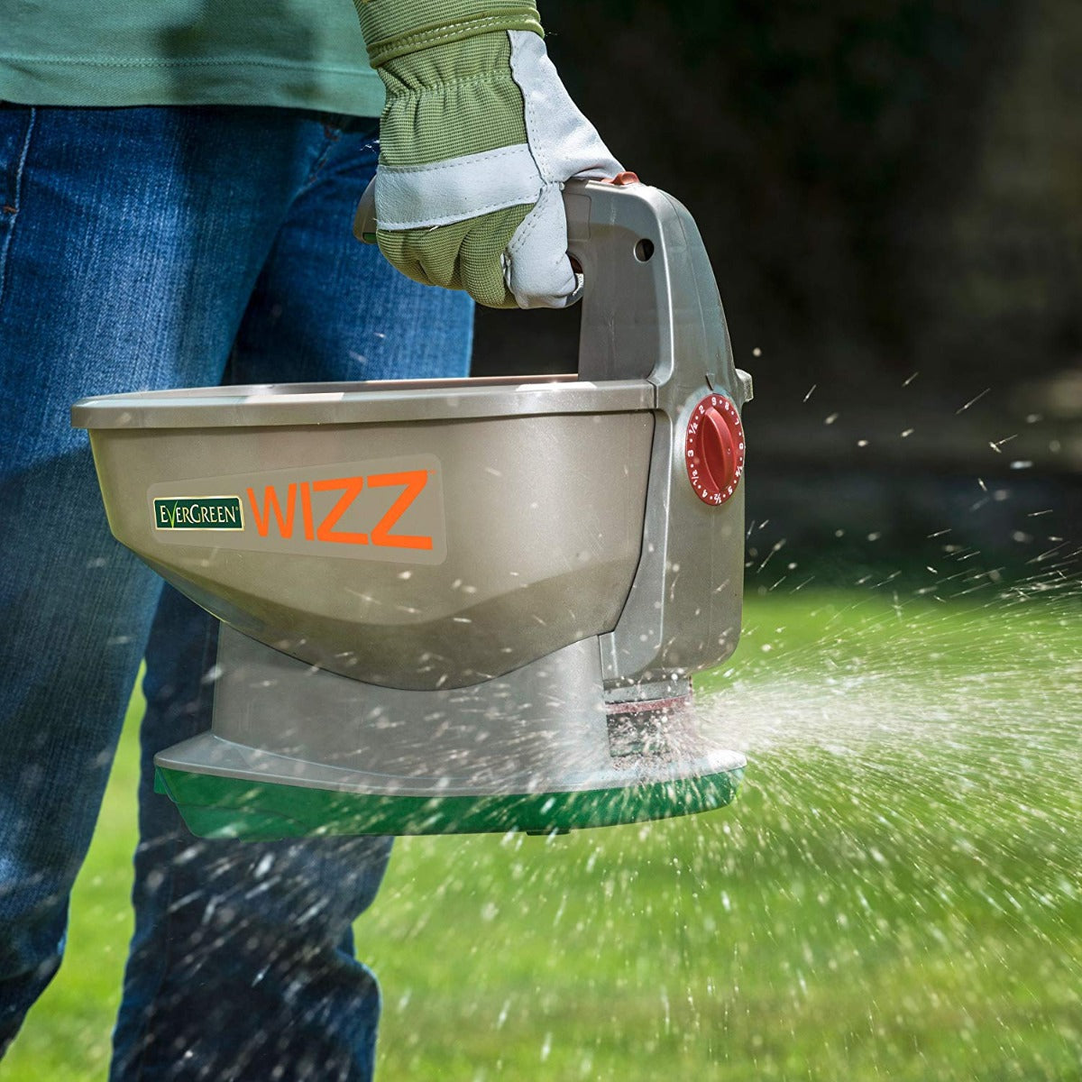 Evergreen Wizz Year Round Battery Powered Spreader