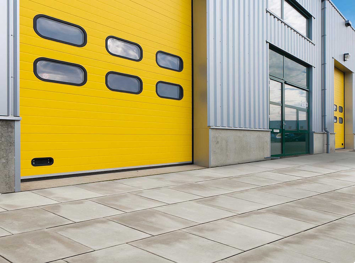 Oakdale Bedale Plain Paving Stone Natural Grey 600mm