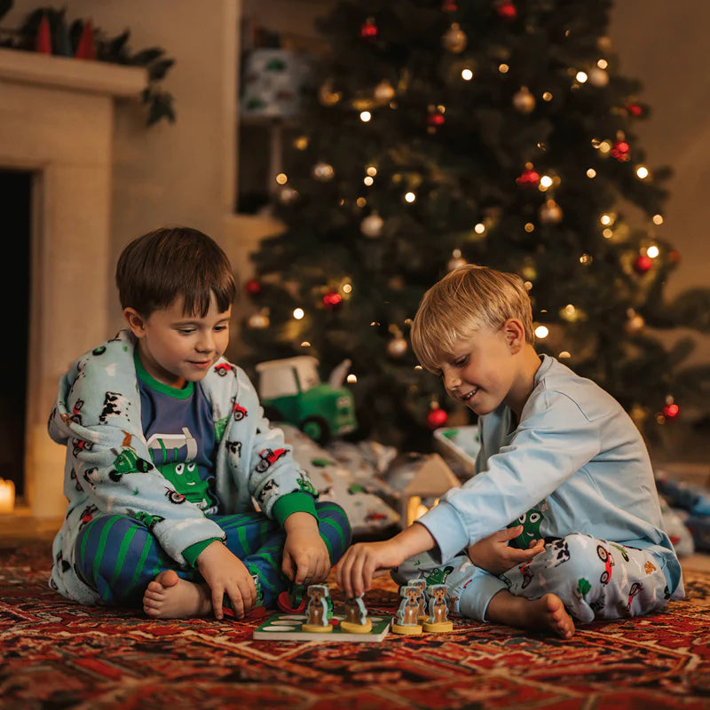 Tractor Ted Wooden Tic Tac Toe
