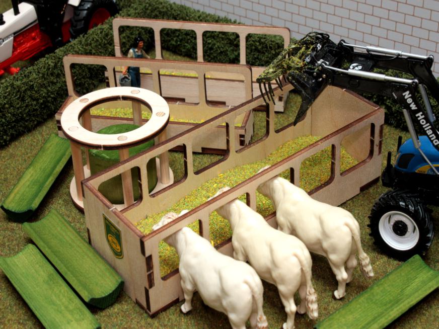 Brushwood Livestock Feeder Set BT2060