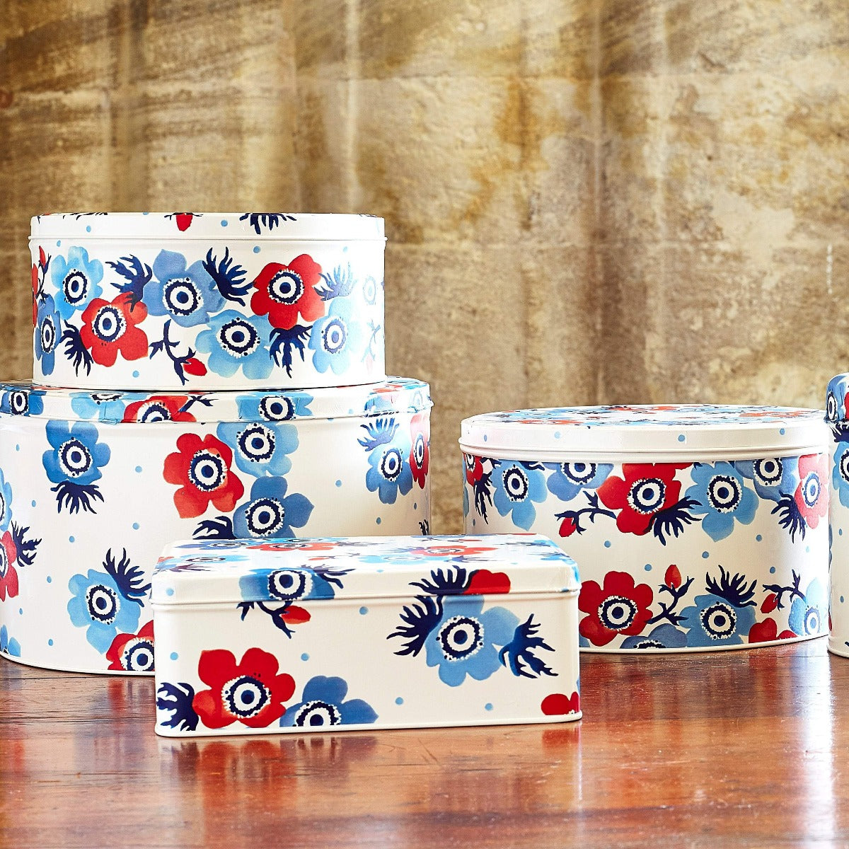 Emma Bridgewater Anemone Round Cake Tins Set of 3