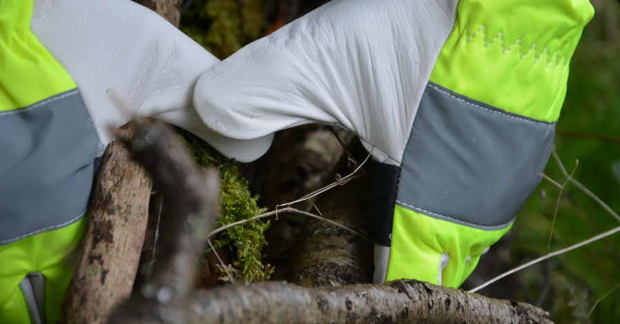 Treehog Class 1 Hi-Vis Chainsaw Gloves TH041