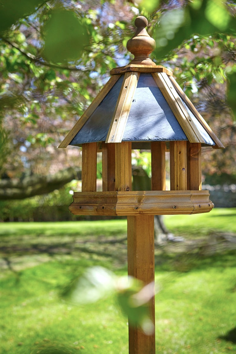 Tom Chambers Dovesdale Bird Table