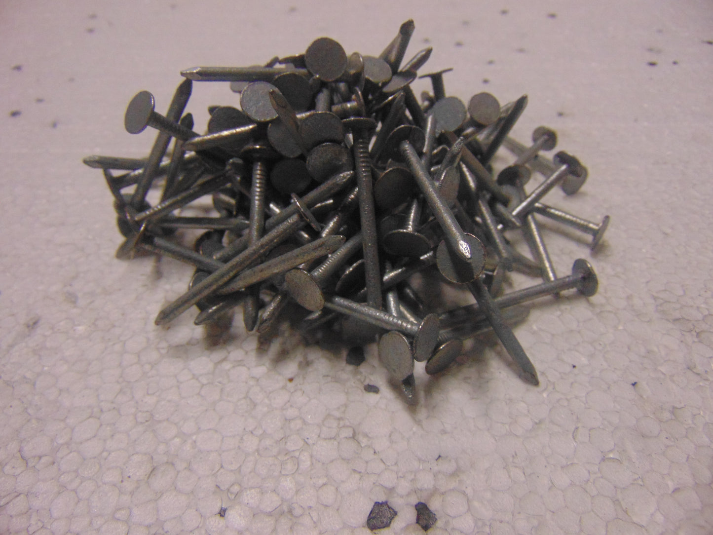 Galvanised Clout Nails 30X2.65MM 25KG
