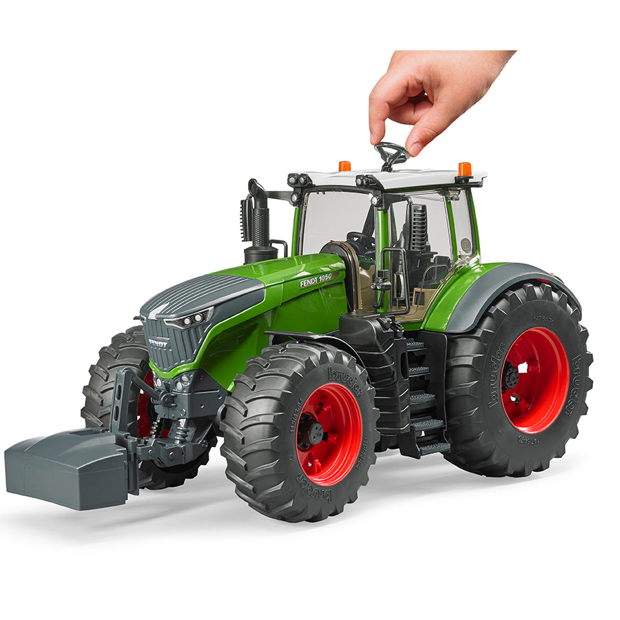 Bruder Fendt 1050 Vario Tractor
