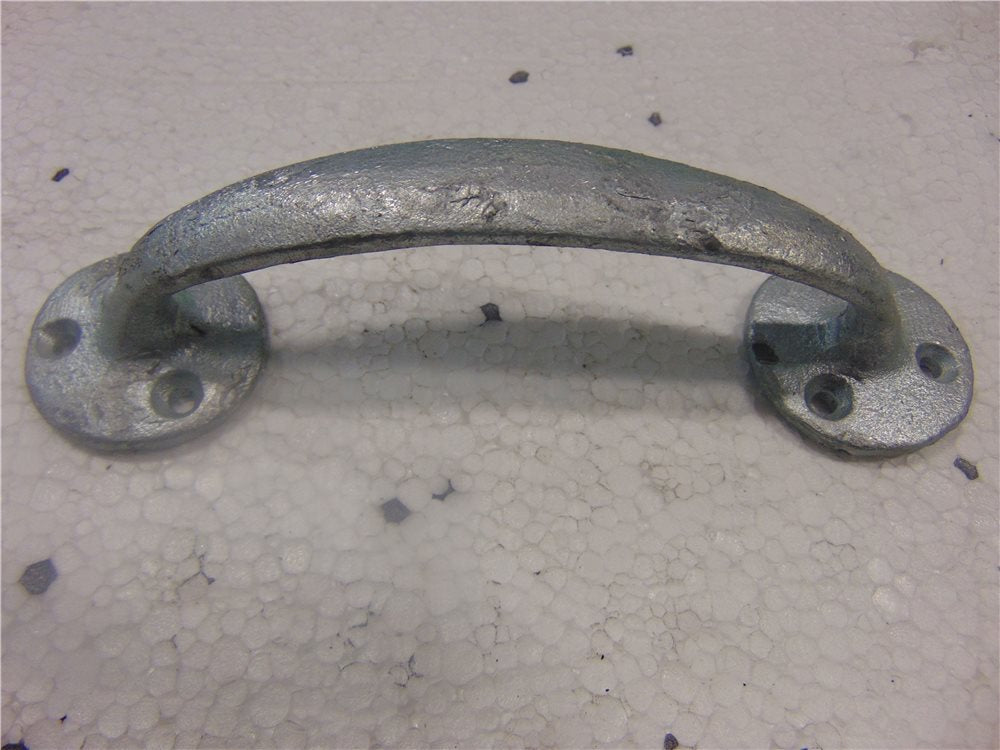 Handle Cast Galvanised 150mm