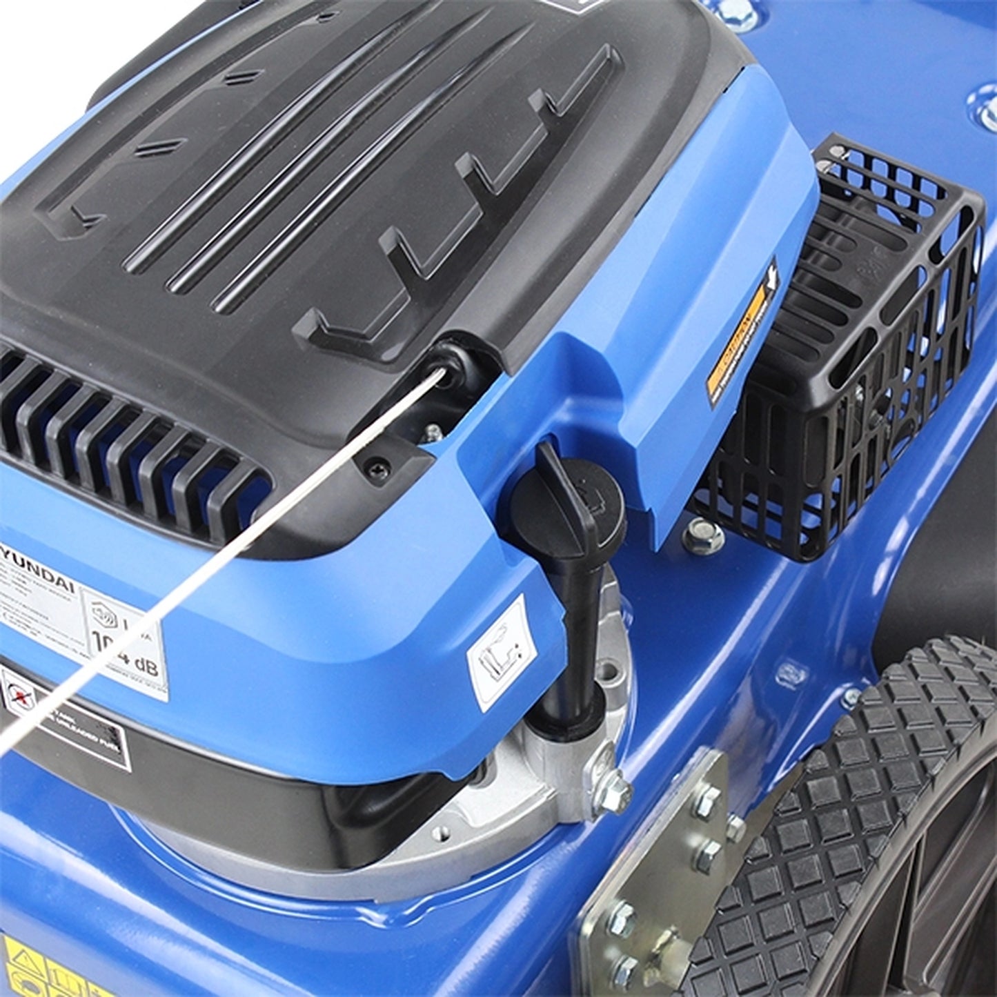 Hyundai HYYW70 Petrol Power Weeder on Wheels