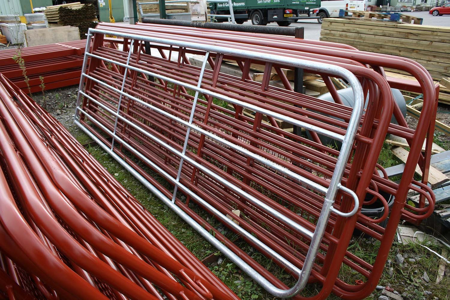 Tubular Field Gate Galvanised with Gate Eyes 14' & 6 Rails