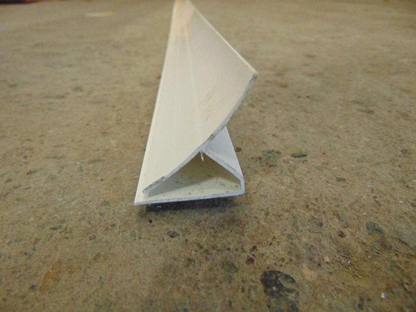 Oadby White Cladding Corner Interior