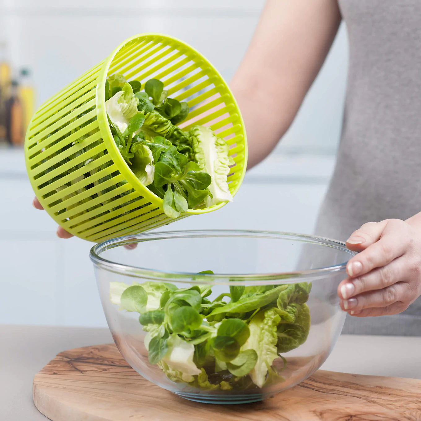 Zeal Green Salad Spinner with Microwaveable Jug
