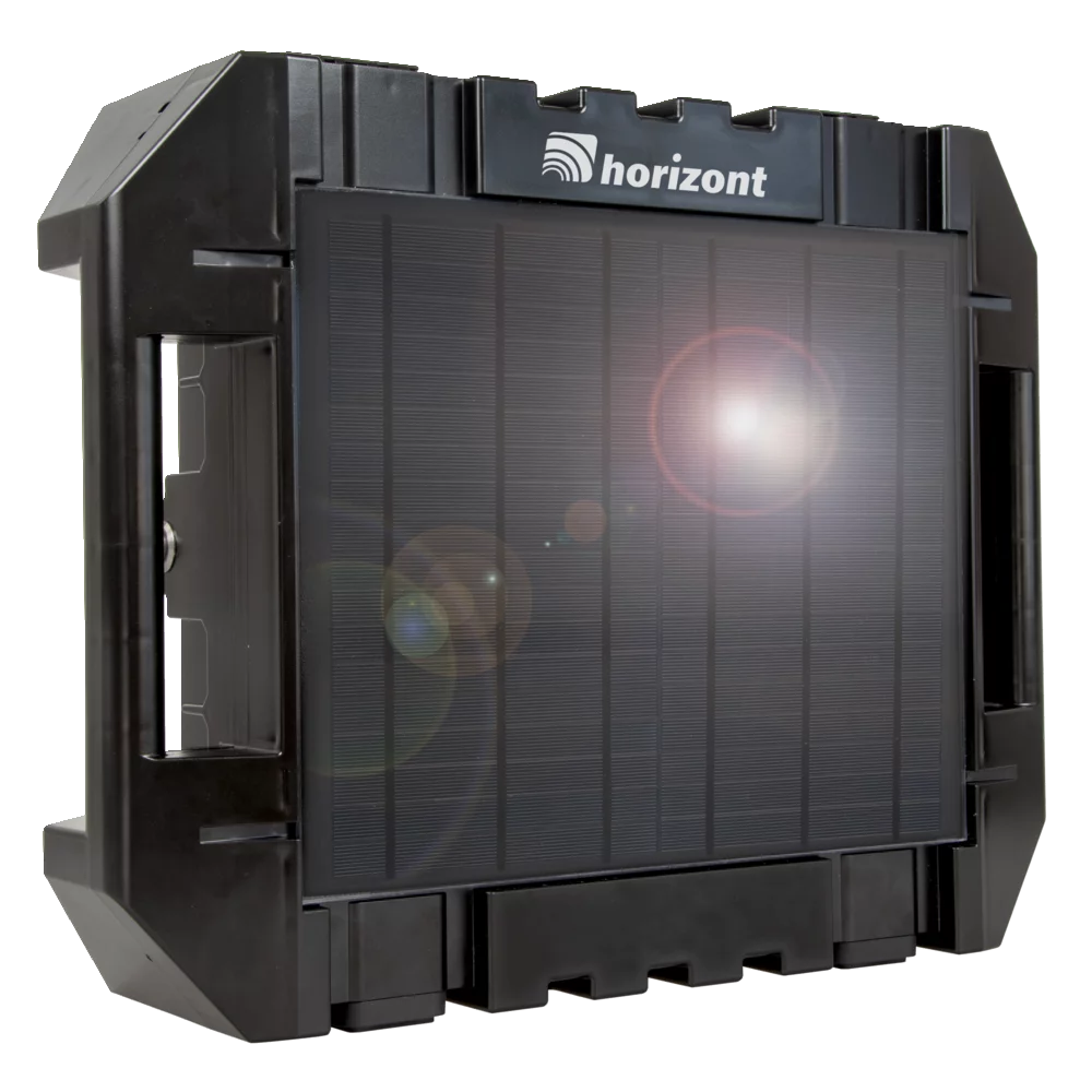 horizont ranger AS1000SC 12V solar electric fence energiser with integrated 15 watt monocrystalline glass solar panel and robust black polycarbonate carry case. -->
