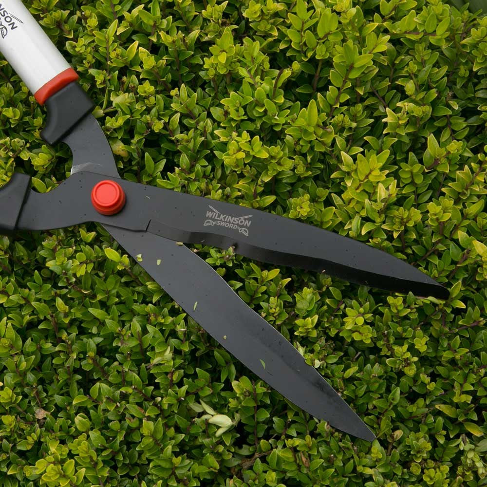 Wilkinson Sword Wavy Blade Hedge Shear