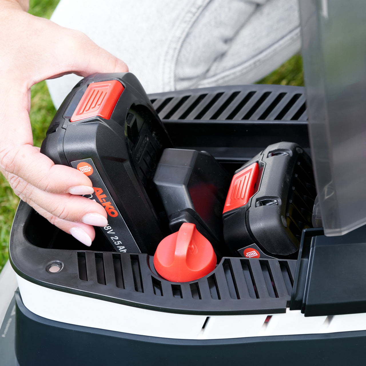 AL-KO Easy 3.22 Li R Cordless Push Rear Roller Lawn Mower 32cm