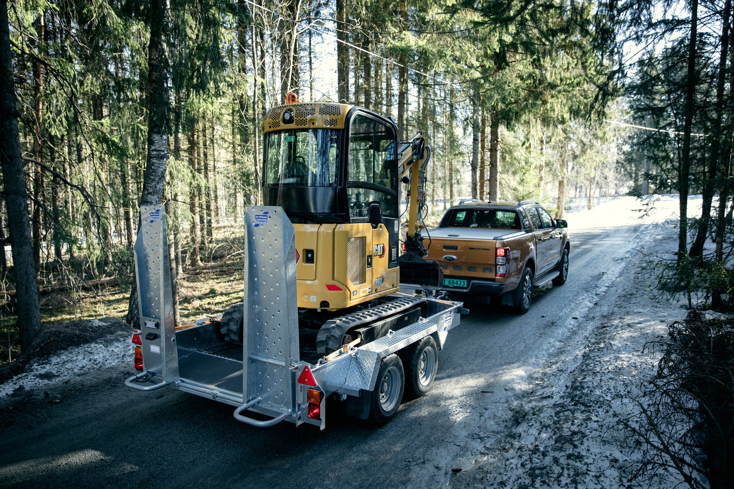 Ifor Williams GH1054 Beavertail Plant Trailer with 1.5m Bevelled Ramp and LEDs