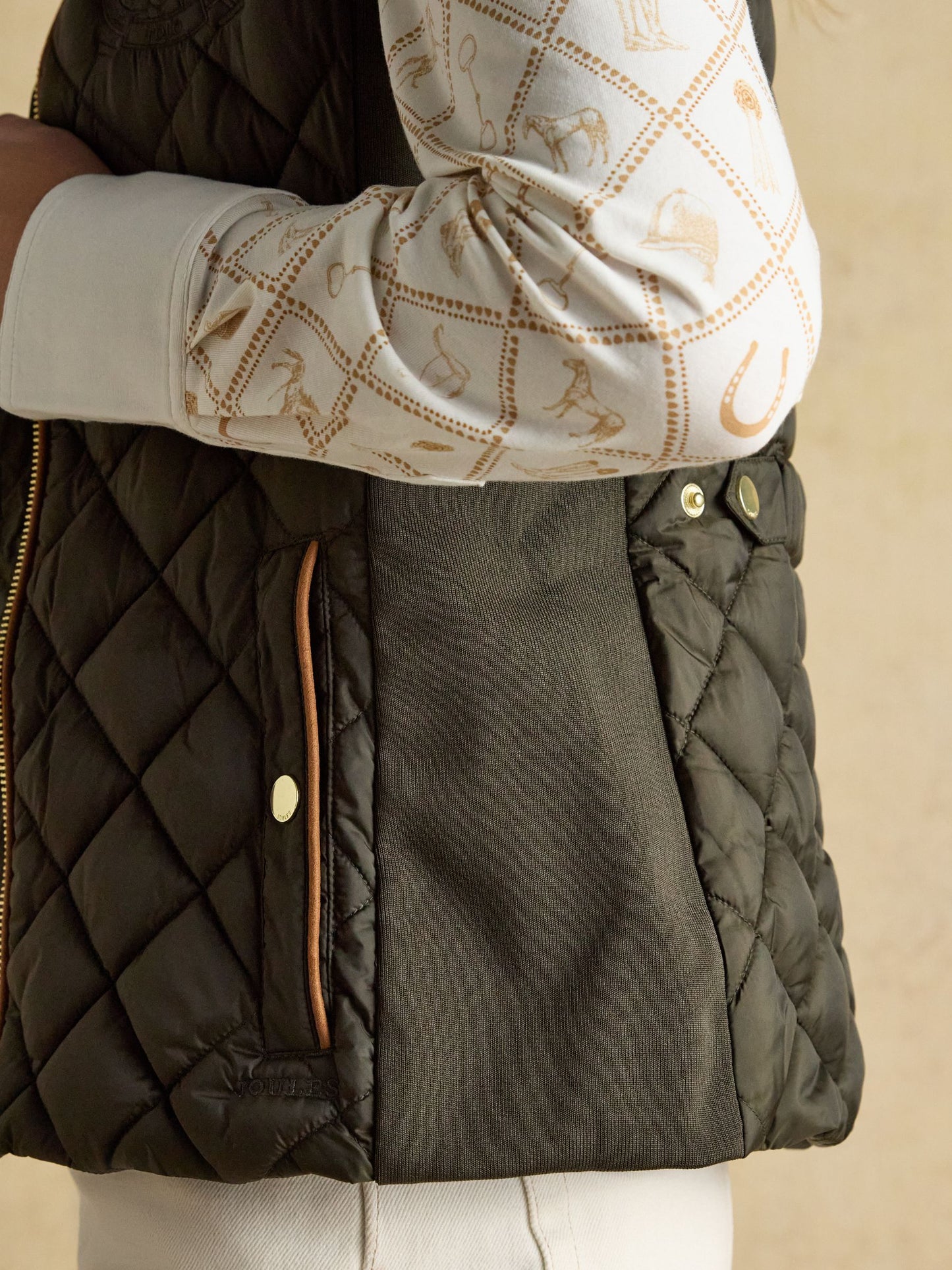 Joules Braemar Luxe Showerproof Diamond Quiled Gilet