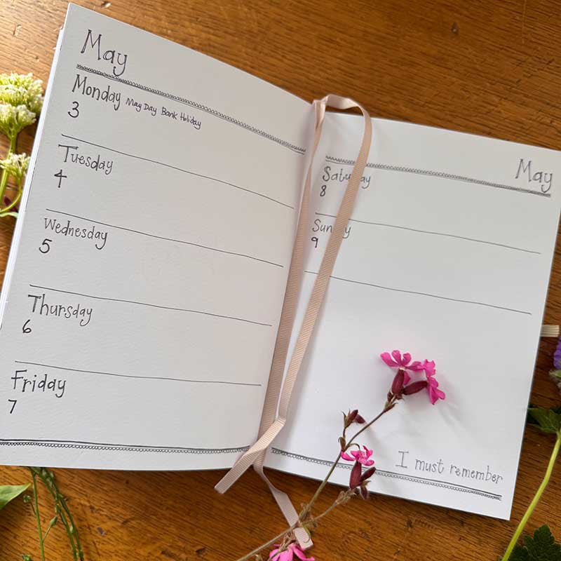 Alex Clark It's The Little Things In Life 2027 desk diary with week-to-view pages and animal illustrations